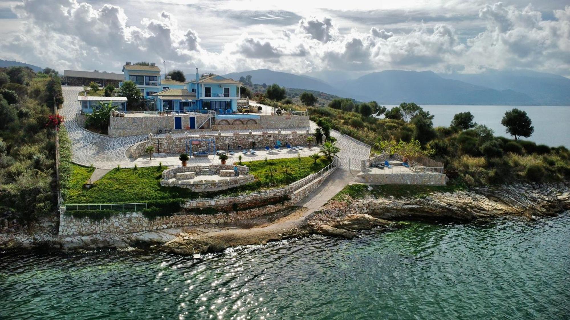 Iris Villas Sparton Luaran gambar