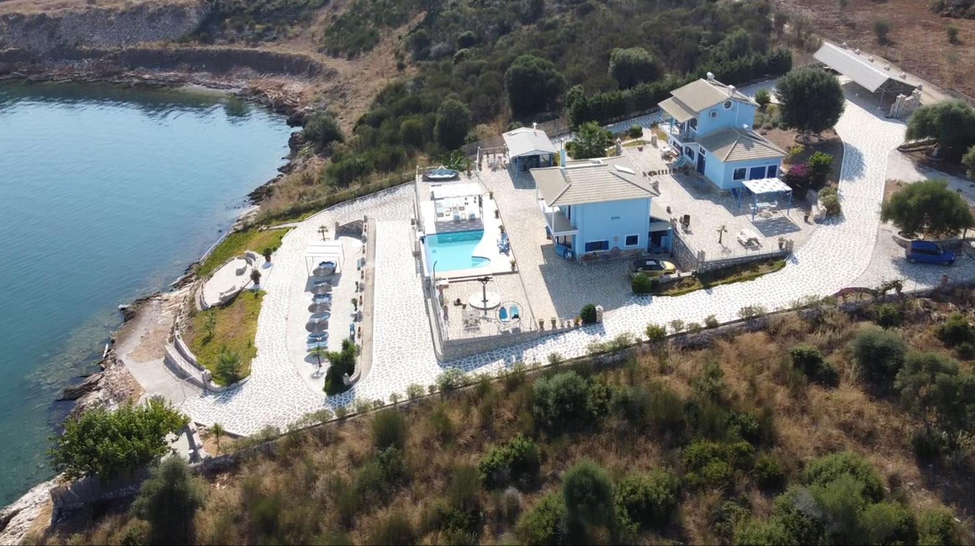 Iris Villas Sparton Luaran gambar