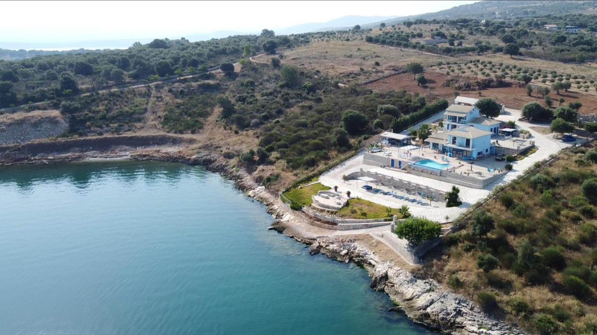 Iris Villas Sparton Luaran gambar