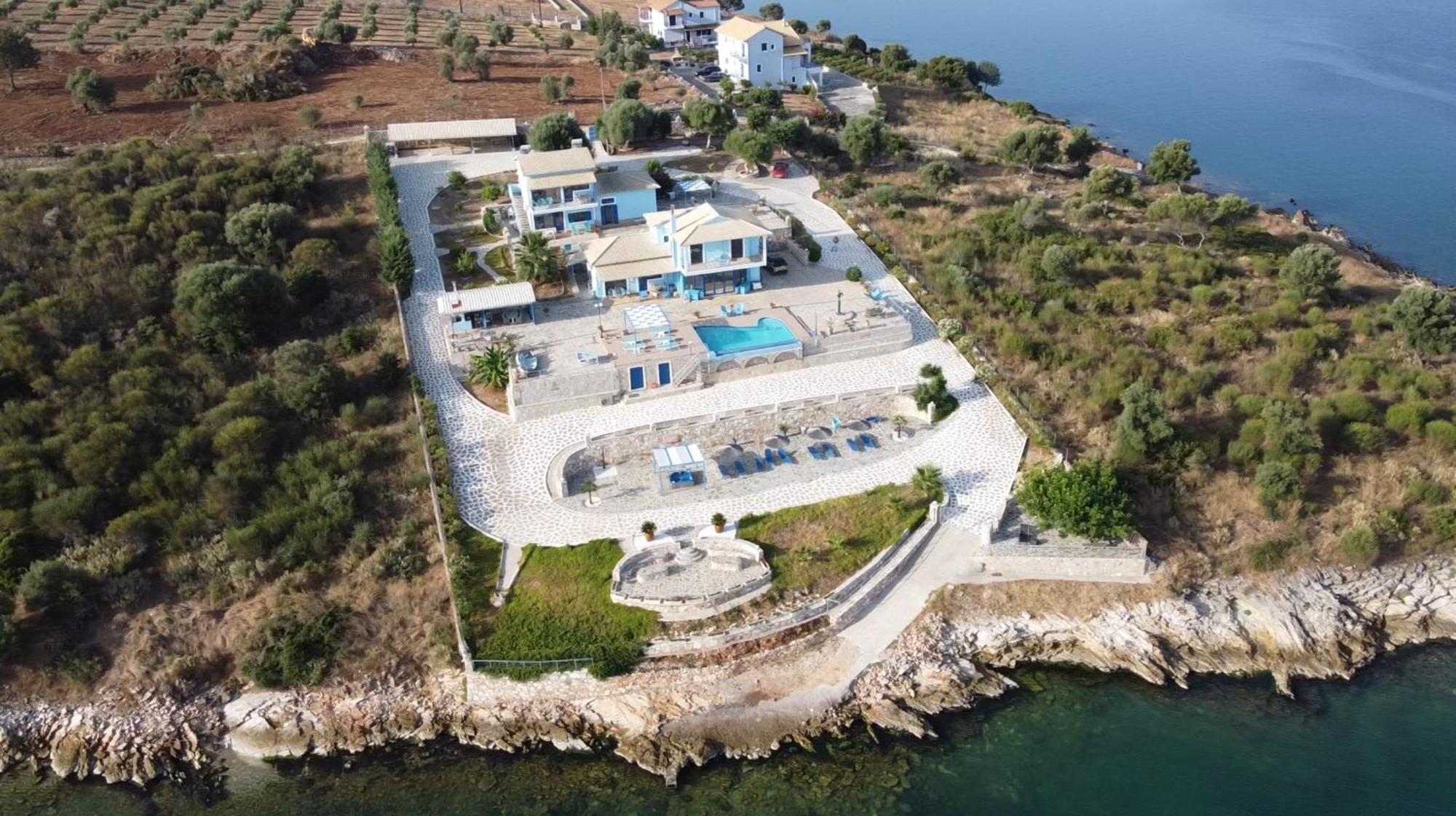 Iris Villas Sparton Luaran gambar