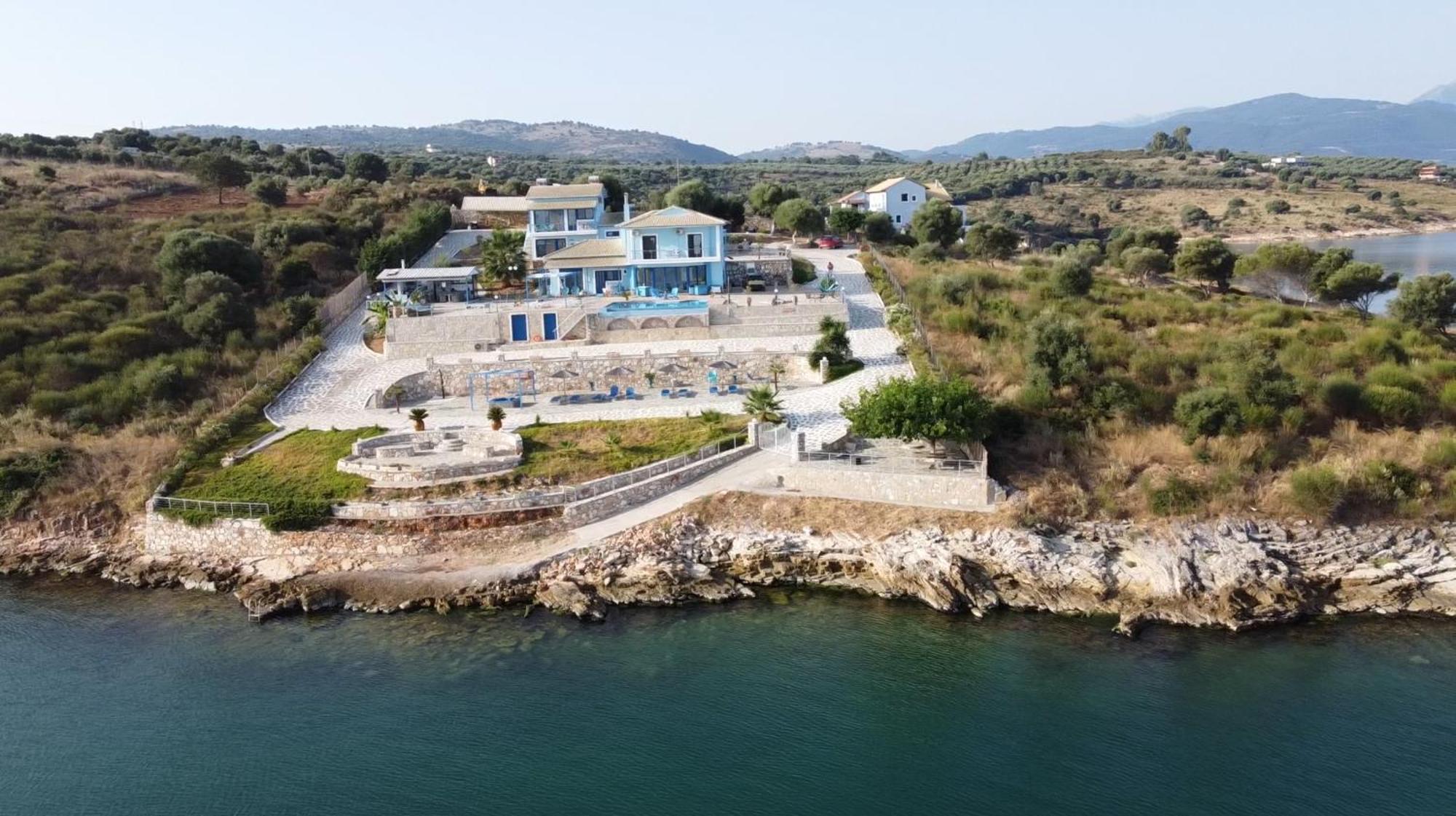 Iris Villas Sparton Luaran gambar