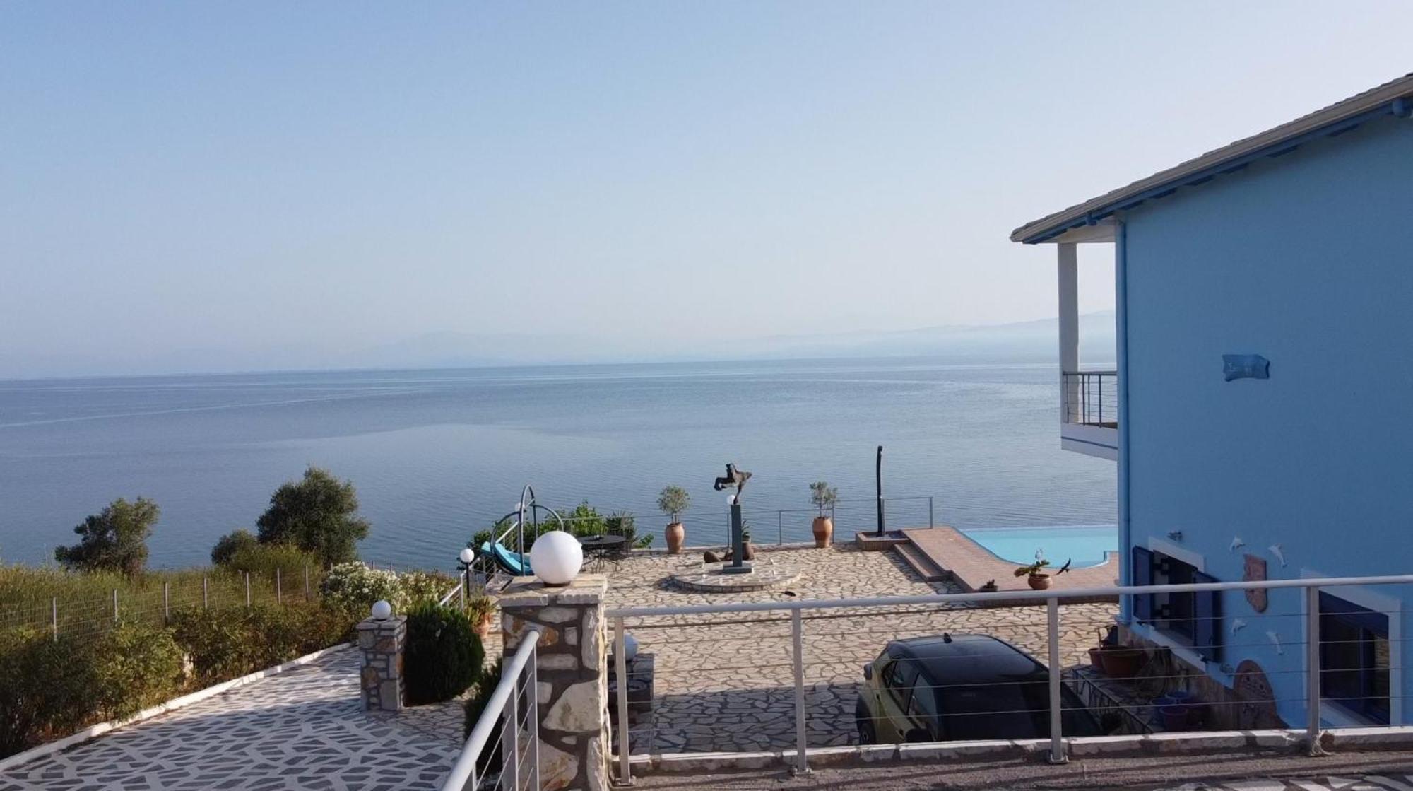 Iris Villas Sparton Luaran gambar